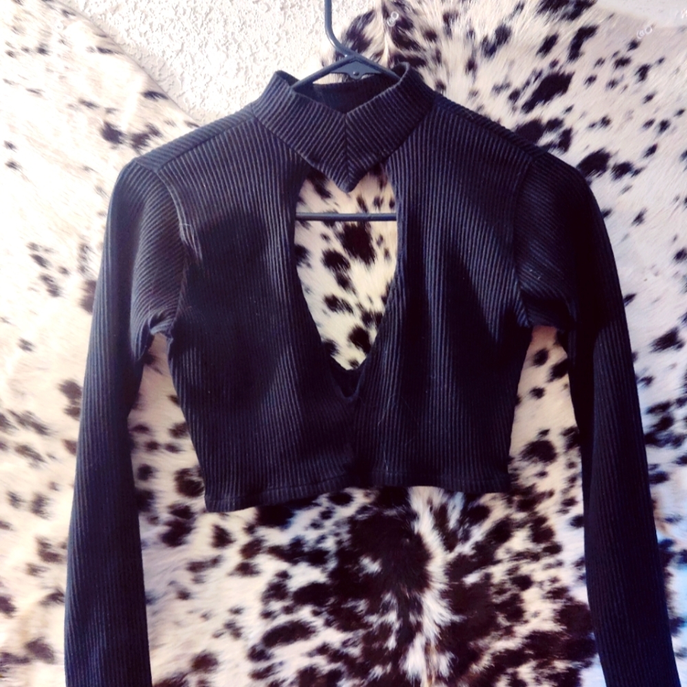 Heart shaped cutout crop top